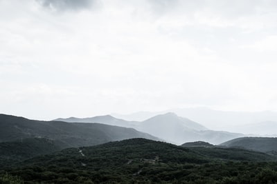 雾山景观照片